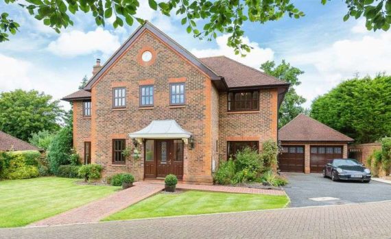 5 Bedroom Detached